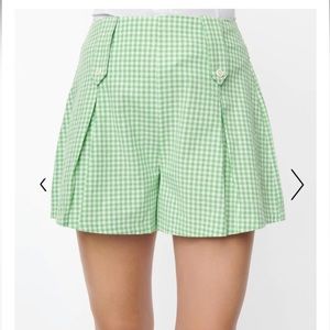 Unique Vintage Smak Parlour Green & White Gingham Pleated Shorts